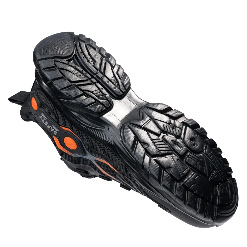 Scarpe da Lavoro con Punta in  - Mens Fashion Trainers recensione e prezzo