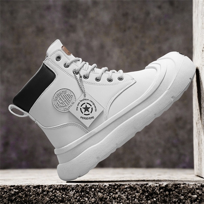 Pantaloncini Stivaletti Scarpe - Mens Fashion Trainers recensione e prezzo